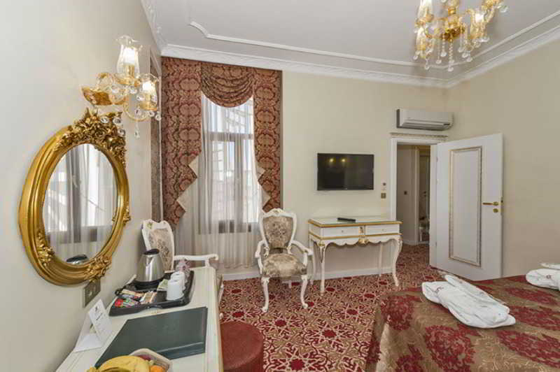 By Murat Crown Hotel Taksim Κωνσταντινούπολη Εξωτερικό φωτογραφία