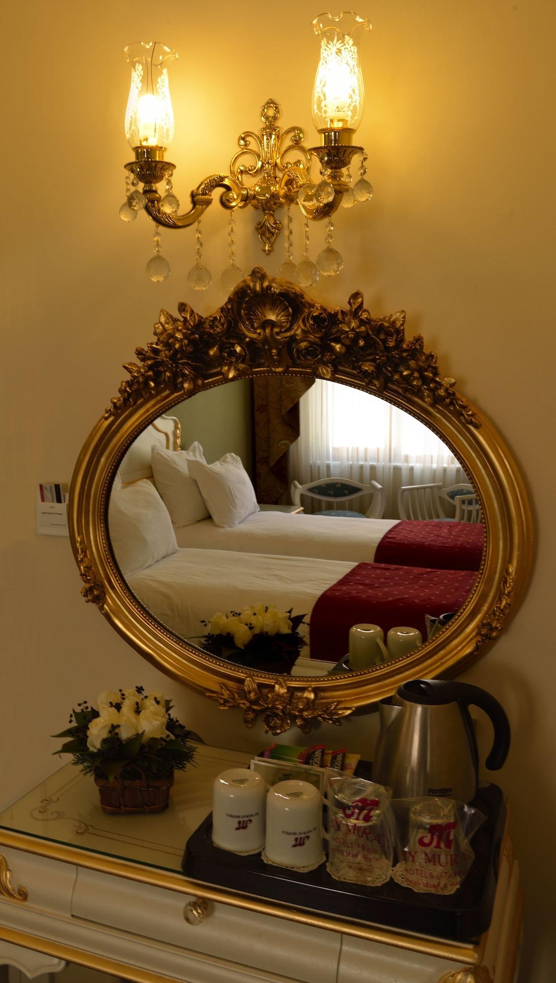 By Murat Crown Hotel Taksim Κωνσταντινούπολη Εξωτερικό φωτογραφία