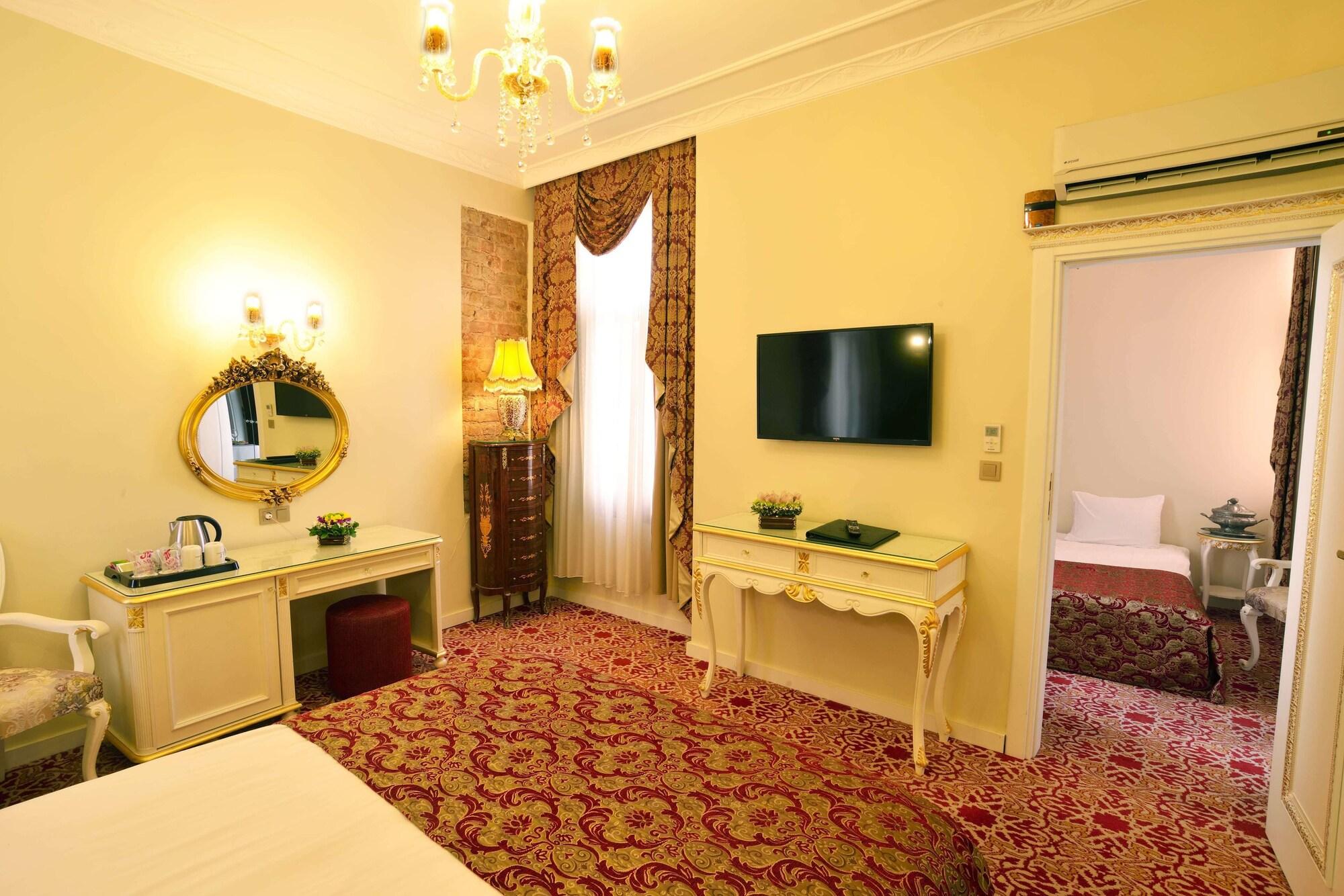 By Murat Crown Hotel Taksim Κωνσταντινούπολη Εξωτερικό φωτογραφία