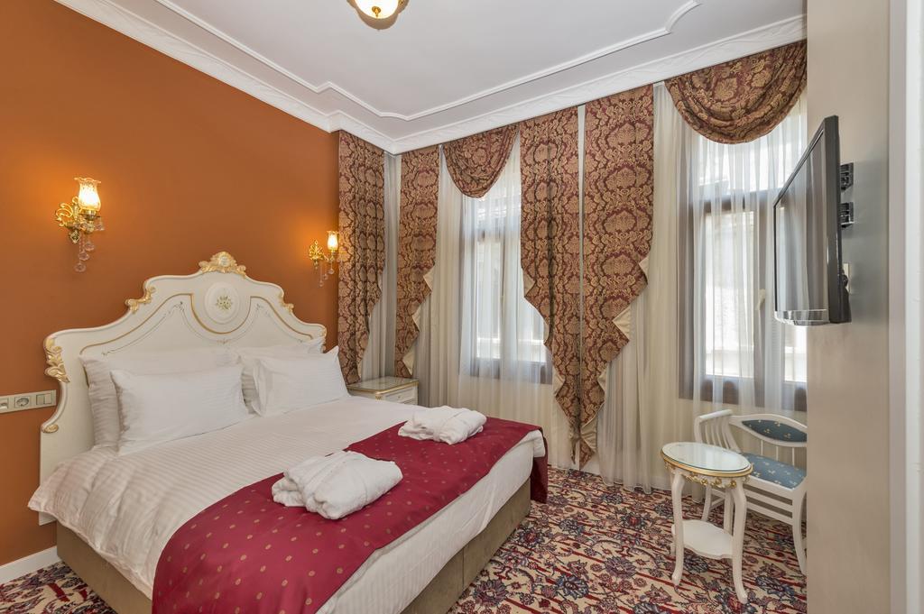 By Murat Crown Hotel Taksim Κωνσταντινούπολη Εξωτερικό φωτογραφία