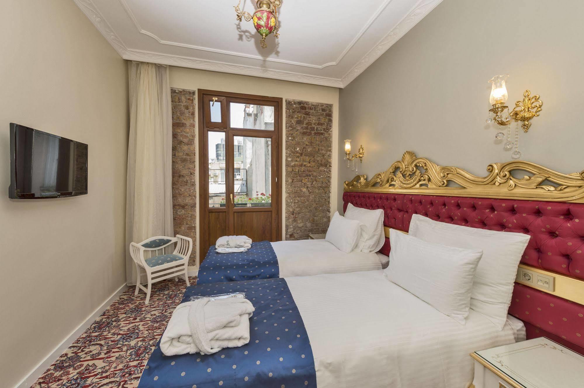 By Murat Crown Hotel Taksim Κωνσταντινούπολη Εξωτερικό φωτογραφία